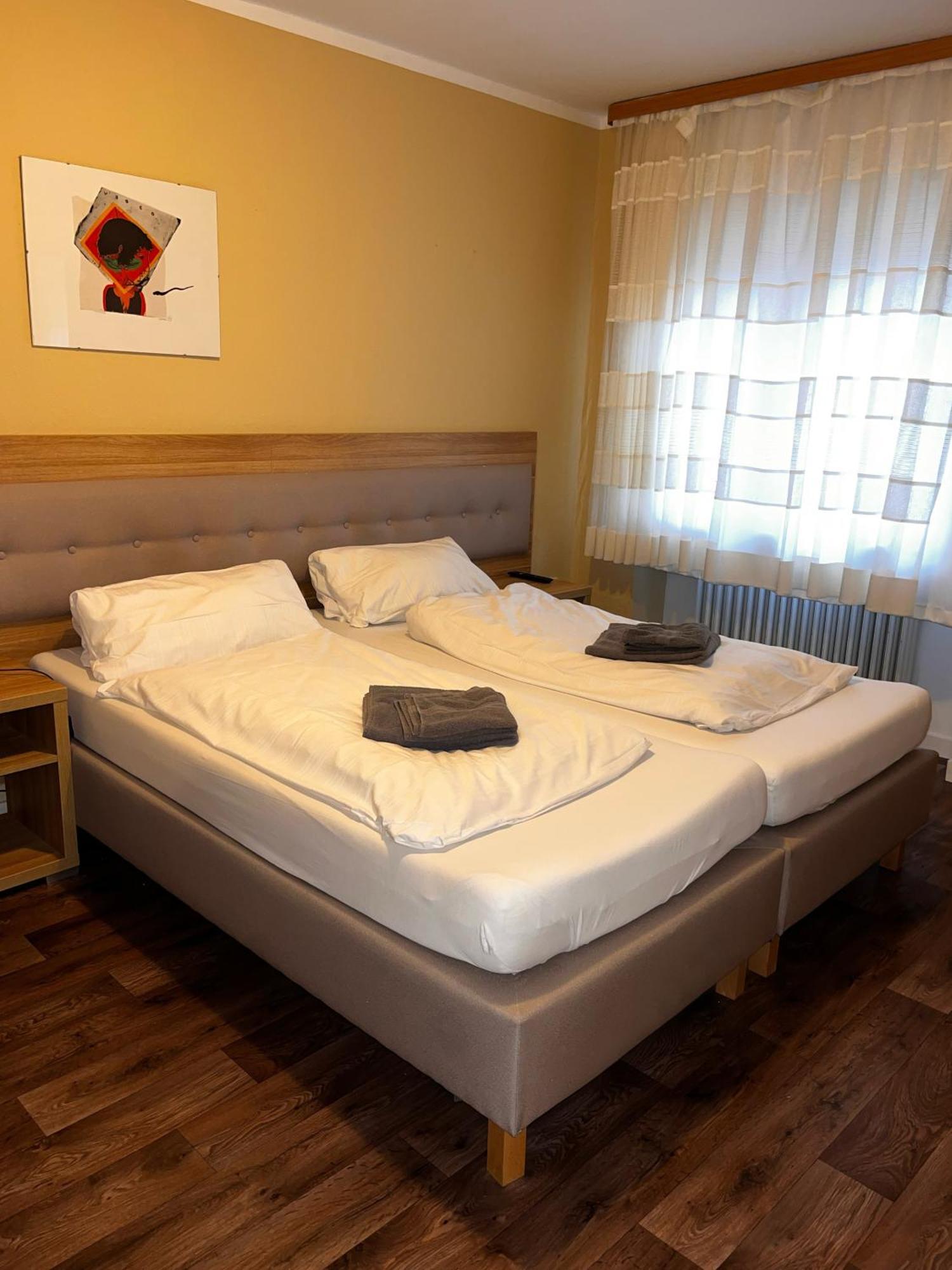 Hotel Zur Post Limburg Bad Camberg Hunfelden Bagian luar foto