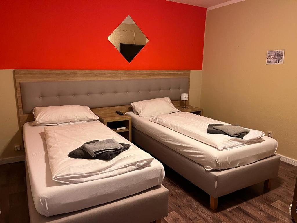 Hotel Zur Post Limburg Bad Camberg Hunfelden Bagian luar foto
