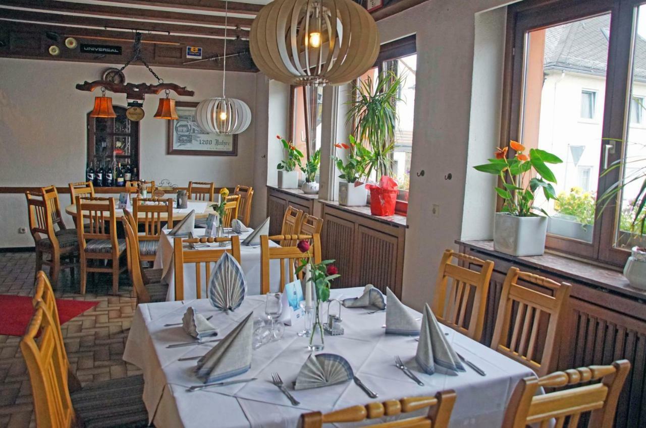 Hotel Zur Post Limburg Bad Camberg Hunfelden Bagian luar foto